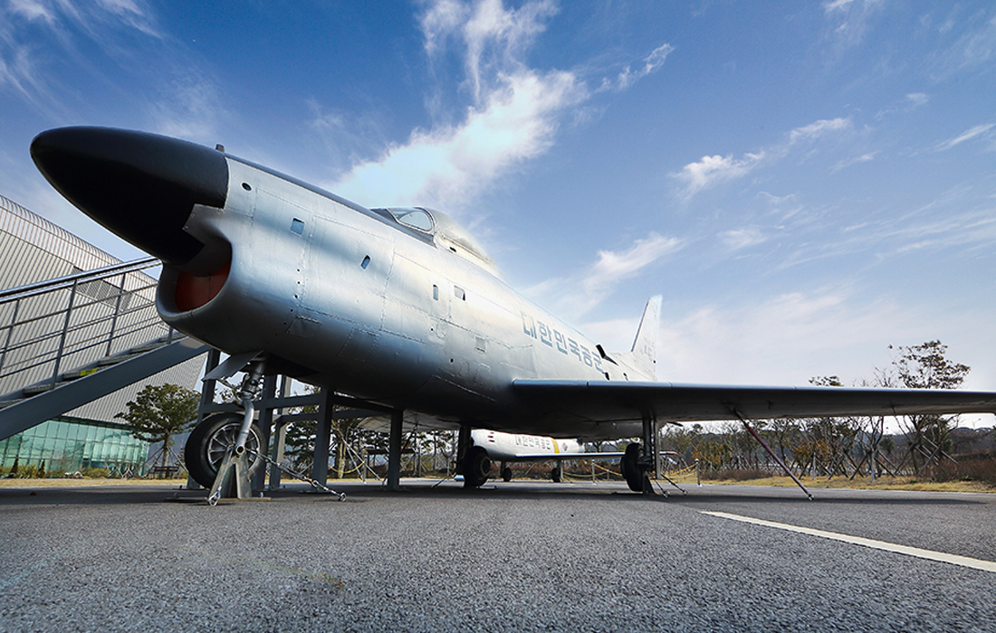 F-86D 세이버  전시물 모습